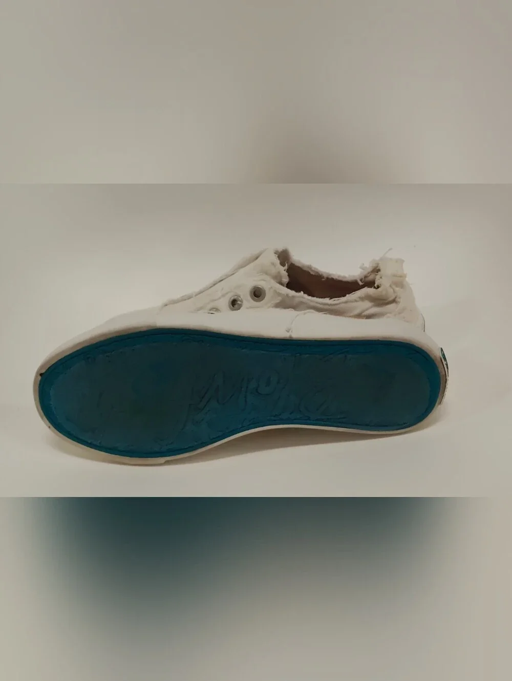 Women's White Canvas Slip-On Sneakers with Frayed Trim